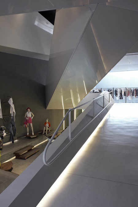 ayres-store-by-dieguez-fridman-arquitectos-asociados-a5.jpg