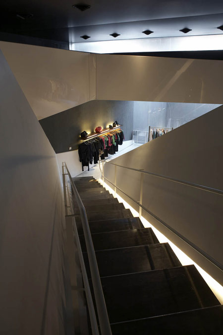 ayres-store-by-dieguez-fridman-arquitectos-asociados-a8.jpg