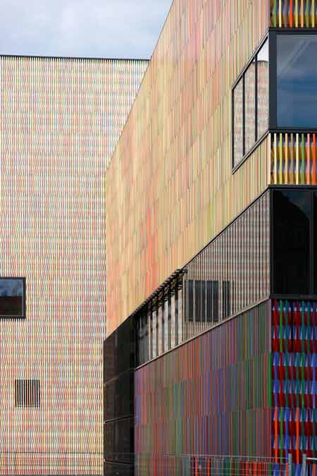 brandhorst-museum-by-sauerbruch-hutton-26743_57831.jpg