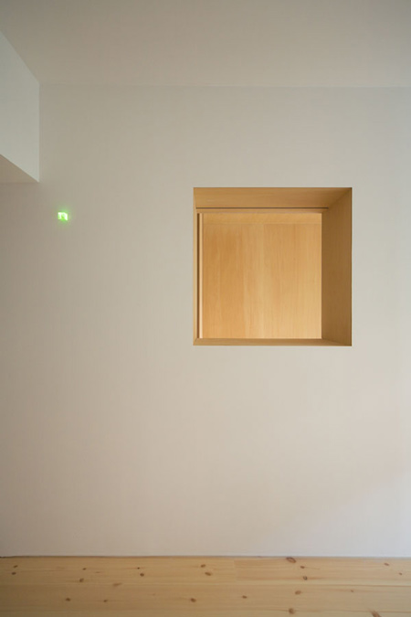 house-in-sagamino-by-hiroyuki-tanaka-architects-sgmr_019_mg_5505_s.jpg