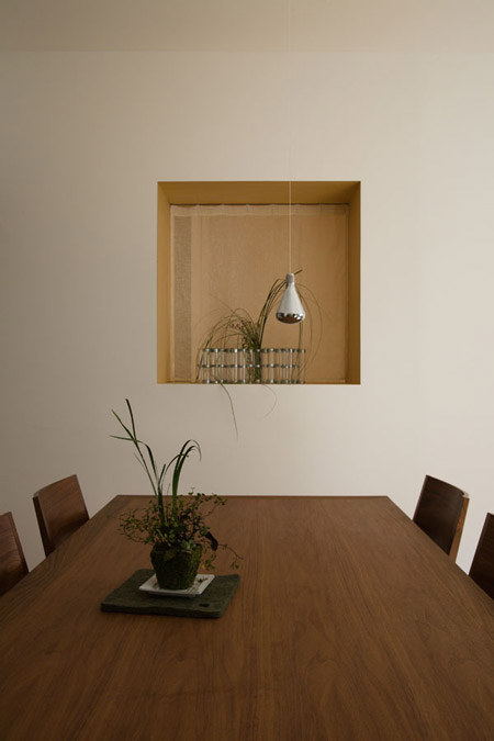 house-in-sagamino-by-hiroyuki-tanaka-architects-sgmr_201_mg_4409_s.jpg