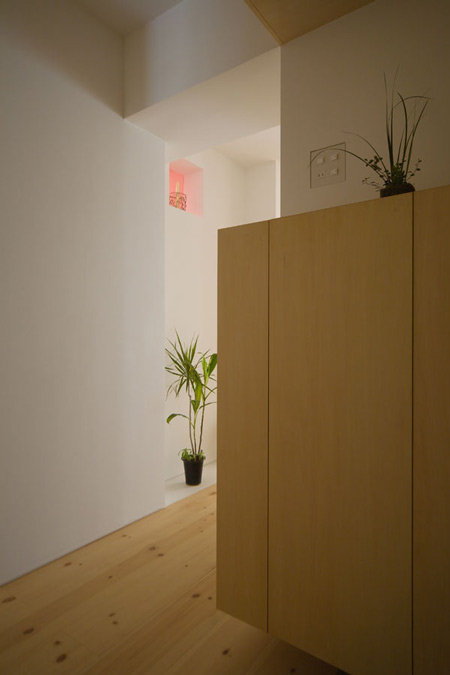 house-in-sagamino-by-hiroyuki-tanaka-architects-sgmr_213_mg_4555_s.jpg