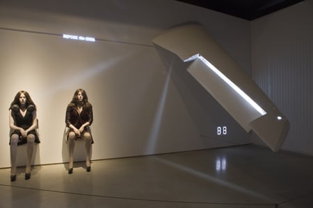 hussein-chalayan-at-the-design-museum-hc-repose-aw-2006credit-lu.jpg