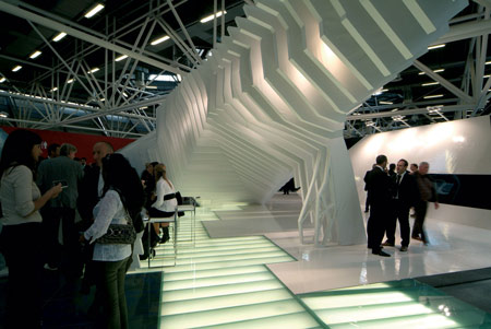 iris-and-fmg-by-francesco-librizzi-and-vittorio-venezia-cersaie2008-iris-114.jpg