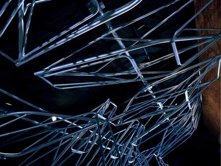 pendulum-plane-by-oyler-wu-collaborative-pendulum-1.jpg