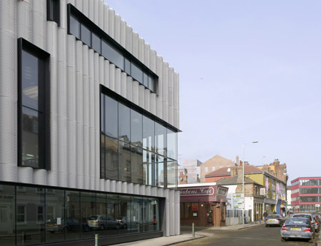 quarterhouse-by-alison-brooks-architects-aba03hcdennis.jpg