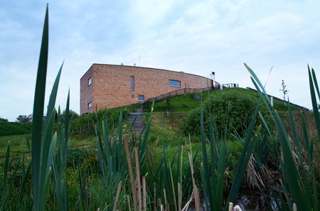 slunakov-by-projektil-architekti-slunakov_ne-view-from-pond.jpg