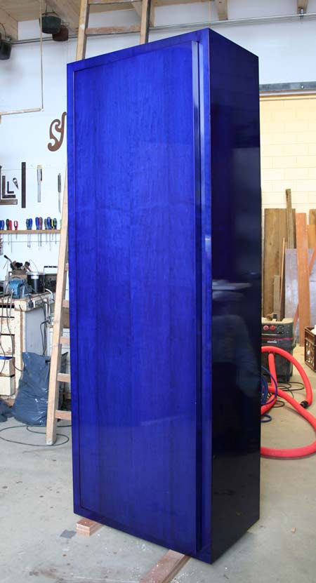 the-bic-blue-cabinet-by-tomas-gabzdil-libertiny-bic_cabinet_prototype_light.jpg