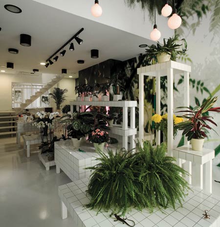 aktipis-flowershop-by-point-supreme-architects-7.jpg