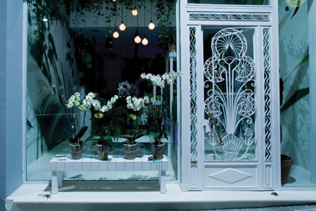 aktipis-flowershop-by-point-supreme-architects-9.jpg
