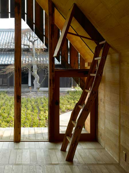 fujimori-yakisugi-house-charcoal-house-21.jpg