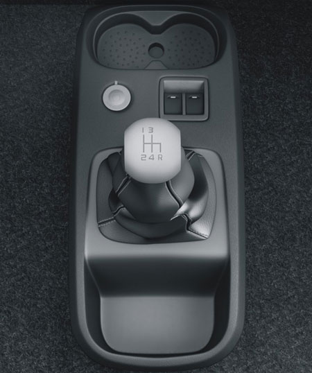 tata_nano_gear-box.jpg