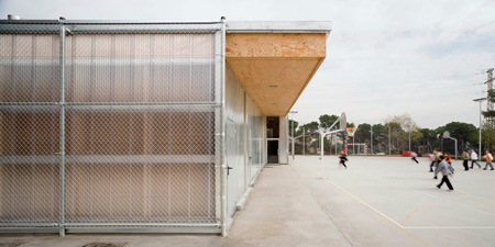 harquitectes_school-gym-704_dezeen-24.jpg