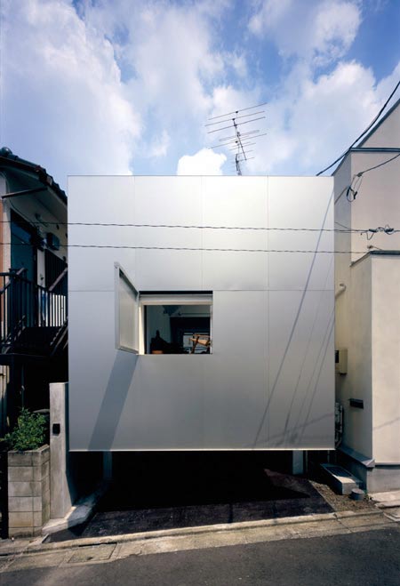 long-tall-house-by-spacespace-102.jpg