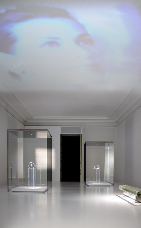moon-fragment-by-tokujin-yoshioka-7_story-of_last-room.jpg
