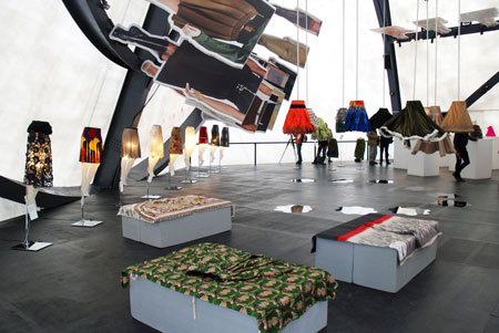 prada-transformer-opening-by-omarem-koolhaasdsc_0298_hr-2.jpg