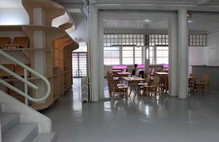 2-la-cantine-de-la-2-menagerie-de-verre-by-matali-crasset-img_3426.jpg