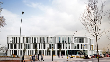court-of-sant-boi-de-llobregat-by-baas-architects-pedro-pegenaute_pg142_1.jpg