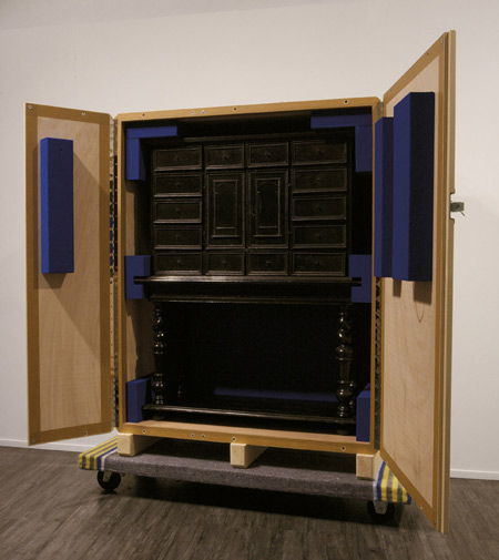 crate-cabinets-by-pieke-bergmans-130o6035.jpg