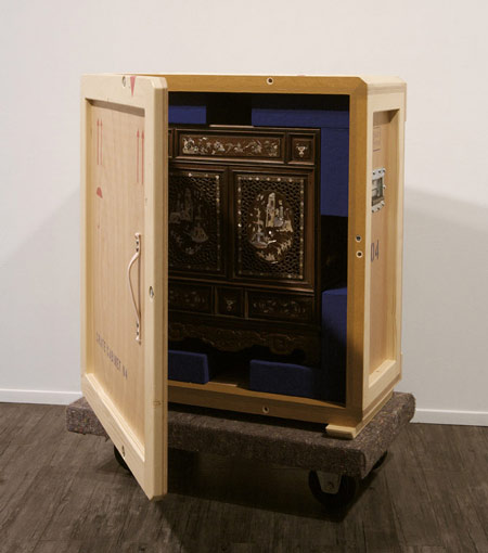 crate-cabinets-by-pieke-bergmans-130o6052.jpg