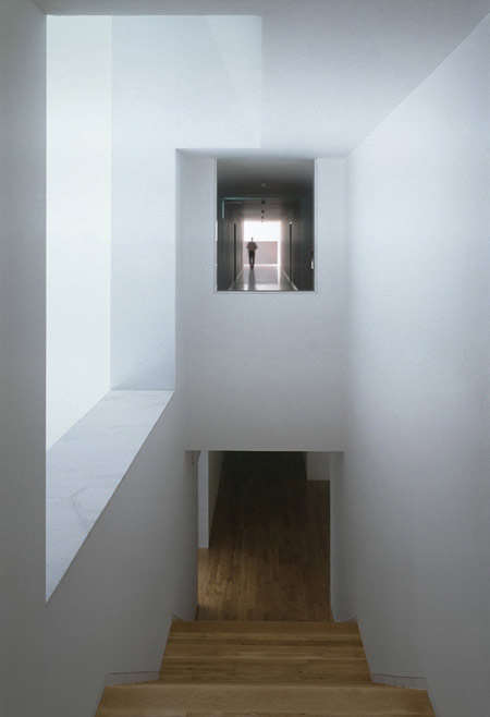 duccio-malagamba-photographs-alvaro-siza-galician-centre-for-contemporary-arts-2.jpg