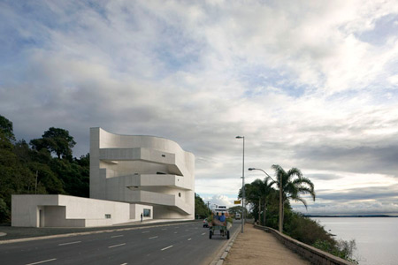 duccio-malagamba-photographs-alvaro-siza-ibere-camargo-foundation-5.jpg