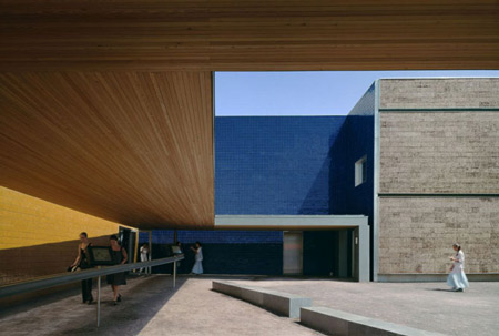duccio-malagamba-photographs-alvaro-siza-portuguese-pavilion-expo-2000-2.jpg