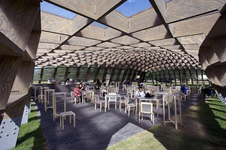 duccio-malagamba-photographs-alvaro-siza-serpentine-gallery-pavilion-2005-1.jpg