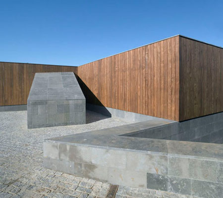 duccio-malagamba-photographs-alvaro-siza-summer-house-in-sintra-4.jpg