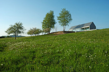 house-hb_01.jpg