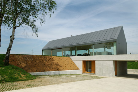 house-hb_04.jpg