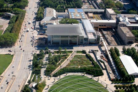 modern-wing-at-the-art-institute-of-chicago-by-renzo-piano-aerial-view-looking-south.jpg