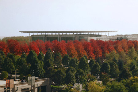 modern-wing-at-the-art-institute-of-chicago-by-renzo-piano-roofline-view.jpg