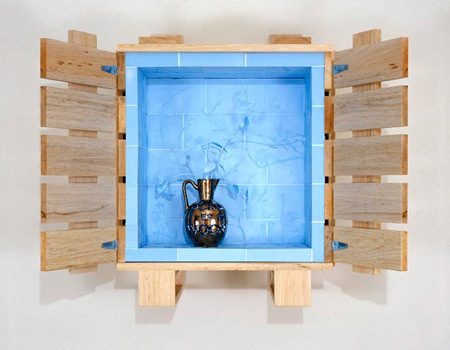 repacked-by-studio-makkink-bey-design_makkink_bey_expo09_vasecabinet_corti_72dpi_25cm.jpg