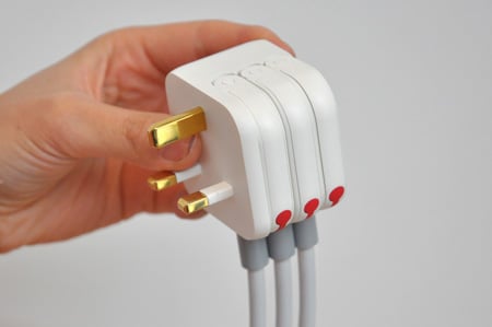 choi_uk_folding_plug06.jpg