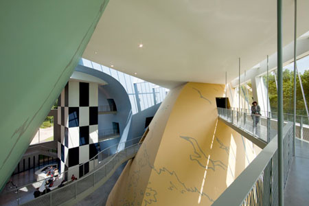 hergemuseum14.jpg