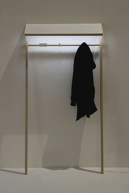 outofstock-09-coat-shed.jpg