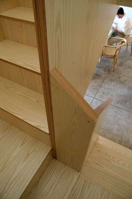 urbiafurniture3.jpg