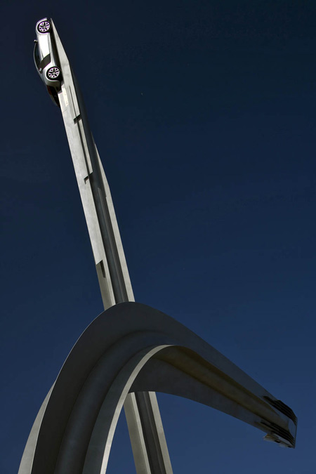 audi-sculpture-by-gerry-judah-7.jpg