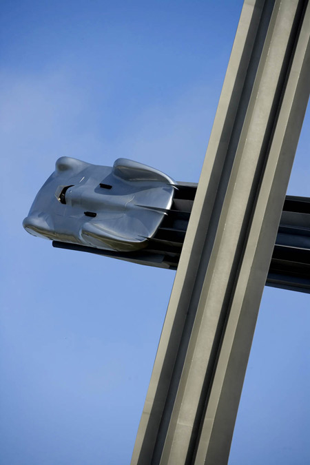 audi-sculpture-by-gerry-judah-8.jpg