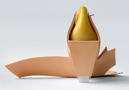 beigefoldedshoe-by-marloes-ten-bhomer-8.jpg