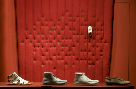 camper-store-by-studio-bouroullec-04.jpg