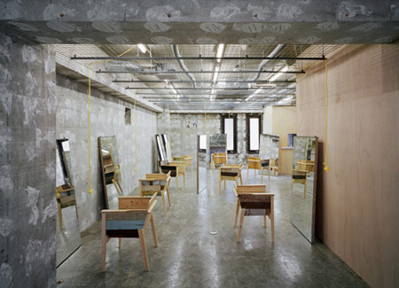 lim-code-salon-by-isolation-unit-02.jpg