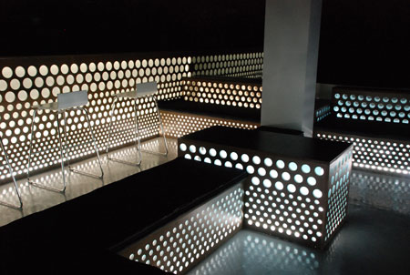 maison-du-champagne-by-john-lin-joshua-bolchover-and-jason-carlow-12.jpg