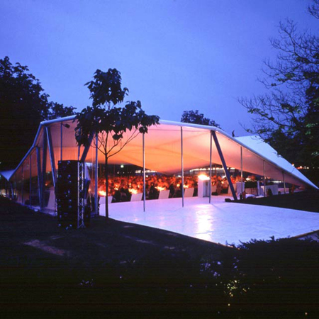 serpentine-gallery-pavilions-2000-zaha-hadid-b.jpg