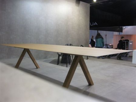 table-b-by-konstantin-grcic-for-bd-09.jpg