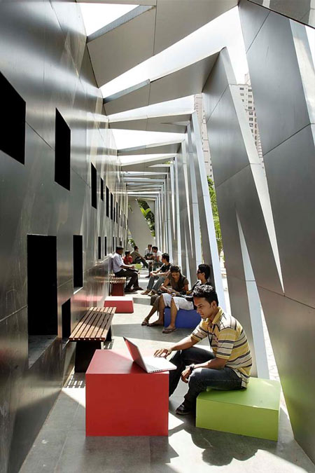 x-block-by-planet-3-studios-architecture-10.jpg