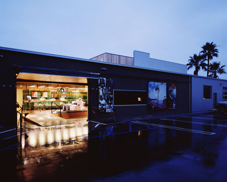 225-forest-avenue-by-michael-neumann-architecture-11.jpg