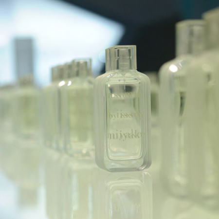 a-scent-bottle-by-arik-levy-for-issey-miyake-1.jpg