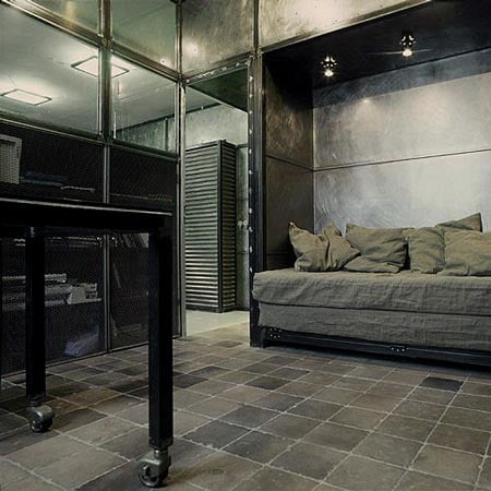 apartment-by-peter-kostelov-8.jpg
